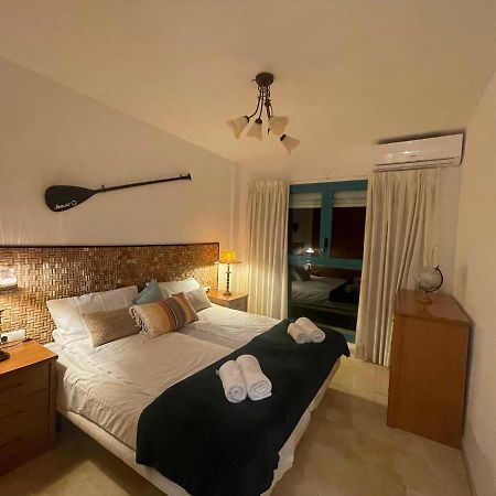 Traveler'S Beach Apartment With Sea View, Free Coffee & Parking เบนิดอร์ม ภายนอก รูปภาพ