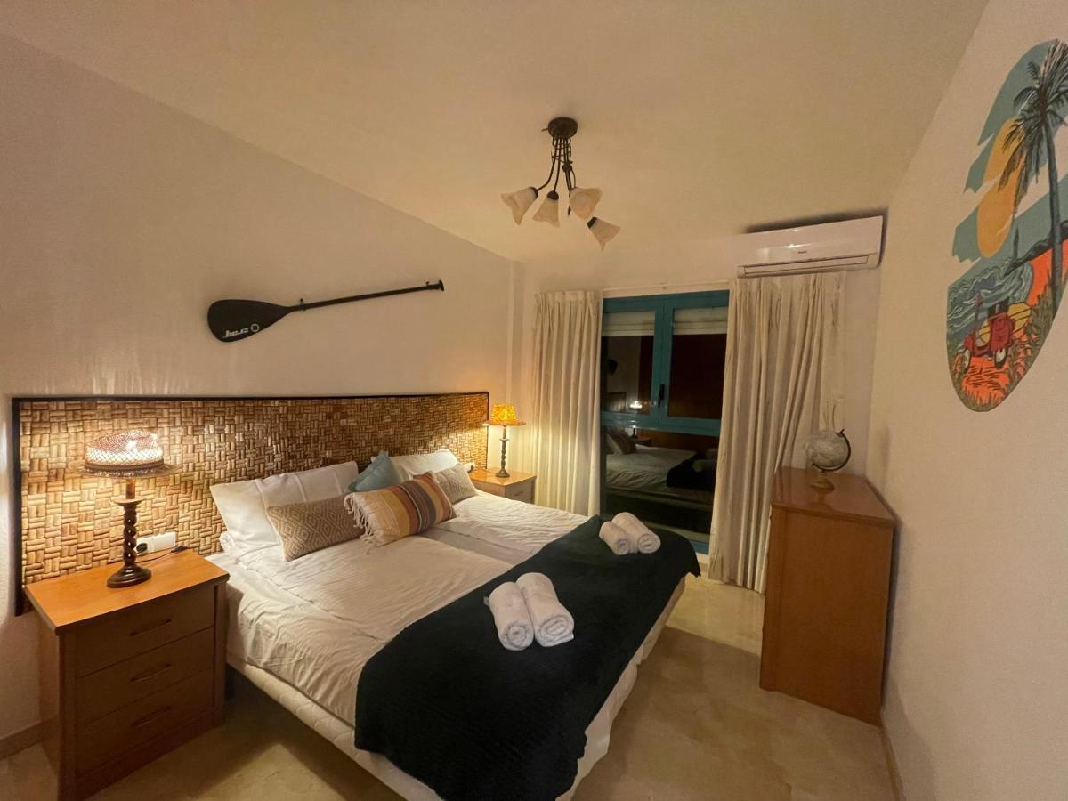 Traveler'S Beach Apartment With Sea View, Free Coffee & Parking เบนิดอร์ม ภายนอก รูปภาพ